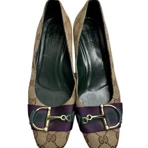 Gucci Women's Tan and Purple Loafers size 7B